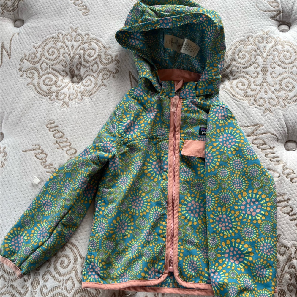 4T Patagonia Rain Jacket